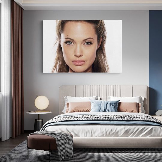 Tablou Angelina Jolie actrita 2154 dormitor - Afis Poster Tablou Angelina Jolie actrita pentru living casa birou bucatarie livrare in 24 ore la cel mai bun pret.