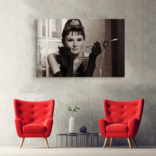 Tablou Audrey Hepburn actrita muzeu de ceara 2018 hol - Afis Poster Tablou Audrey Hepburn actrita muzeu de ceara pentru living casa birou bucatarie livrare in 24 ore la cel mai bun pret.
