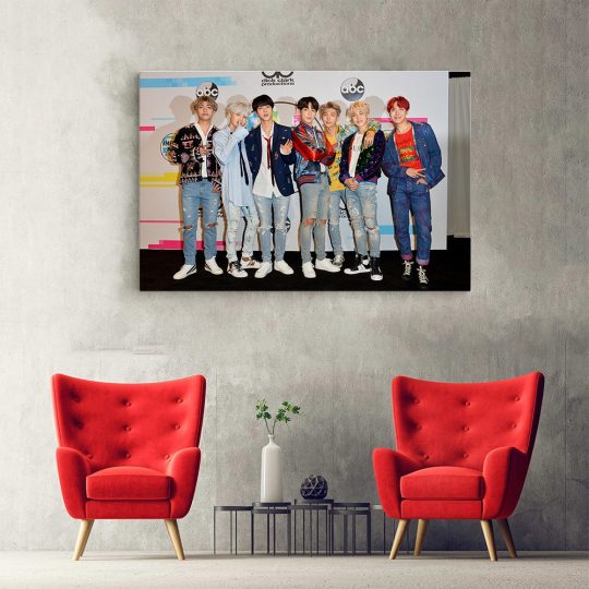 Tablou BTS trupa de muzica 1950 hol - Afis Poster Tablou BTS trupa de muzica pentru living casa birou bucatarie livrare in 24 ore la cel mai bun pret.