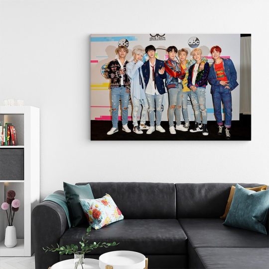 Tablou BTS trupa de muzica 1950 living - Afis Poster Tablou BTS trupa de muzica pentru living casa birou bucatarie livrare in 24 ore la cel mai bun pret.