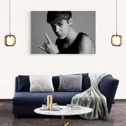 Tablou Justin Bieber cantaret 2287 living modern 2 - Afis Poster Tablou Justin Bieber cantaret pentru living casa birou bucatarie livrare in 24 ore la cel mai bun pret.