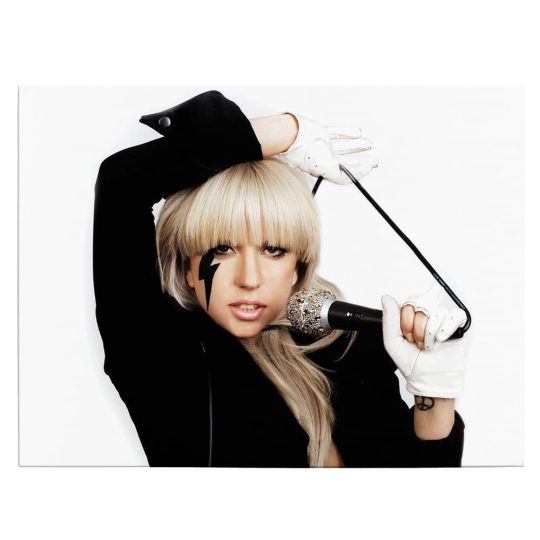 Tablou Lady Gaga cantareata 2275 front - Afis Poster Tablou Lady Gaga cantareata pentru living casa birou bucatarie livrare in 24 ore la cel mai bun pret.