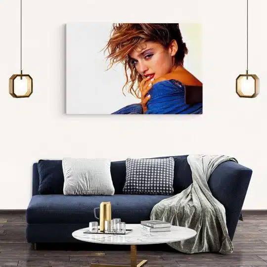 Tablou Madonna cantareata 2266 living modern 2 - Afis Poster Tablou Madonna cantareata pentru living casa birou bucatarie livrare in 24 ore la cel mai bun pret.