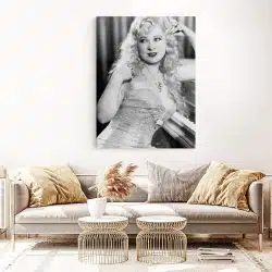 Tablou Mae West actrita alb negru 1936 living 1 - Afis Poster Tablou Mae West actrita pentru living casa birou bucatarie livrare in 24 ore la cel mai bun pret.