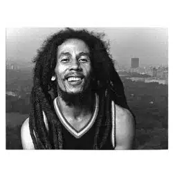 Tablou afis Bob Marley cantaret 2290 front - Afis Poster Tablou afis Bob Marley cantaret pentru living casa birou bucatarie livrare in 24 ore la cel mai bun pret.