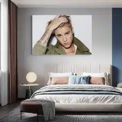 Tablou afis Justin Bieber cantaret 2339 dormitor - Afis Poster Tablou afis Justin Bieber cantaret pentru living casa birou bucatarie livrare in 24 ore la cel mai bun pret.