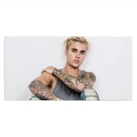 Tablou afis Justin Bieber cantaret 2382 front - Afis Poster Tablou afis Justin Bieber cantaret pentru living casa birou bucatarie livrare in 24 ore la cel mai bun pret.