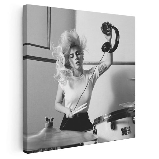 Tablou afis Lady Gaga cantareata 2405 - Afis Poster Tablou afis Lady Gaga cantareata pentru living casa birou bucatarie livrare in 24 ore la cel mai bun pret.
