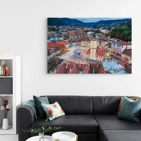 Tablou canvas Piata Sfatului Brasov Romania rosu verde 1184 living - Afis Poster Piata Sfatului Brasov Romania rosu verde pentru living casa birou bucatarie livrare in 24 ore la cel mai bun pret.