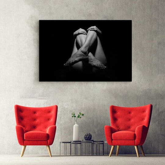 Tablou canvas detaliu corp uman picioare negru alb 1107 hol - Afis Poster nud femeie detaliu picioare negru alb pentru living casa birou bucatarie livrare in 24 ore la cel mai bun pret.