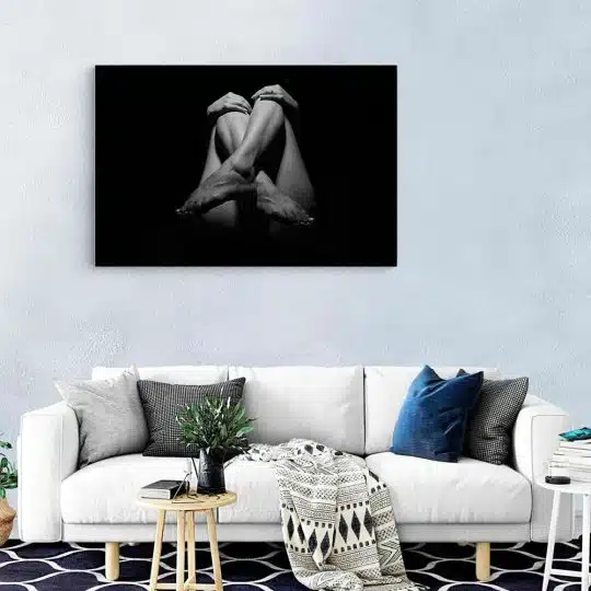 Tablou canvas detaliu corp uman picioare negru alb 1107 living modern - Afis Poster nud femeie detaliu picioare negru alb pentru living casa birou bucatarie livrare in 24 ore la cel mai bun pret.