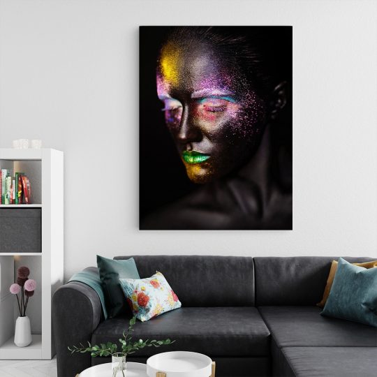 Tablou canvas model cu machiaj creativ in nuante negru roz galben 1048 living 2 - Afis Poster portret model cu machiaj pentru living casa birou bucatarie livrare in 24 ore la cel mai bun pret.