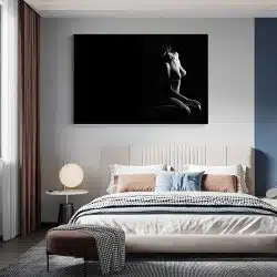 Tablou canvas nud femeie in intuneric alb negru 1230 dormitor - Afis Poster nud femeie pentru living casa birou bucatarie livrare in 24 ore la cel mai bun pret.