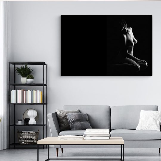 Tablou canvas nud femeie in intuneric alb negru 1230 living modern 4 - Afis Poster nud femeie pentru living casa birou bucatarie livrare in 24 ore la cel mai bun pret.
