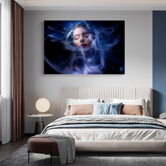 Tablou canvas portret femeie visand neon albastru 1362 dormitor - Afis Poster tablou portret femeie visand pentru living casa birou bucatarie livrare in 24 ore la cel mai bun pret.