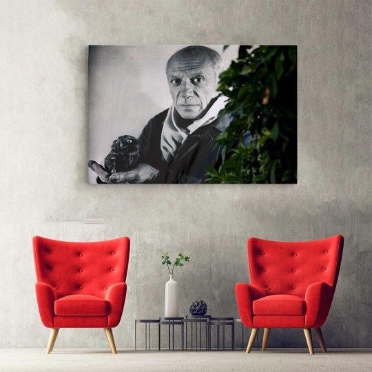 Tablou canvas portret pictor Pablo Picasso alb negru 1381 hol - Afis Poster portret pictor Pablo Picasso alb negru pentru living casa birou bucatarie livrare in 24 ore la cel mai bun pret.