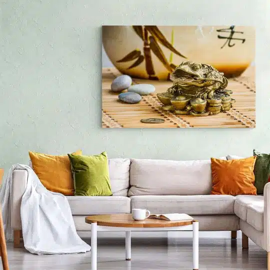 Tablou canvas statueta broasca feng shui de aur auriu maro 1283 living 1 - Afis Poster statueta broasca feng shui de aur auriu maro pentru living casa birou bucatarie livrare in 24 ore la cel mai bun pret.