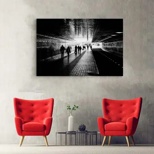 Tablou canvas tunel subteran oameni trecand alb negru 1195 hol - Afis Poster tunel subteran oameni trecand alb negru pentru living casa birou bucatarie livrare in 24 ore la cel mai bun pret.