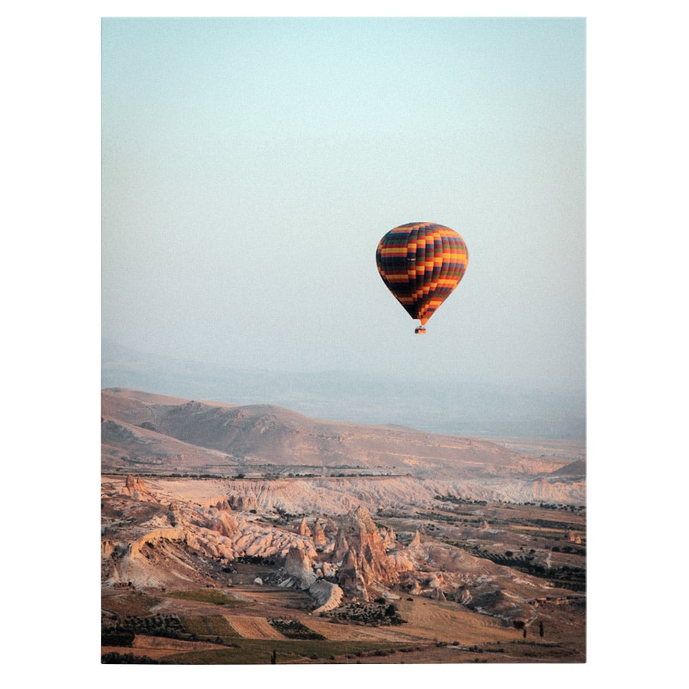 Tablou peisaj munte si balon cu aer cald - Material produs:: Poster pe hartie FARA RAMA, Dimensiunea:: 80x120 cm