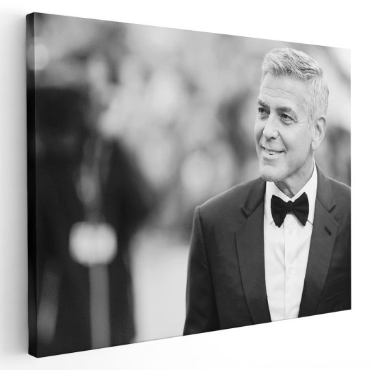 Tablou portret actor George Clooney alb negru 1560 - Afis Poster Tablou George Clooney actori celebri pentru living casa birou bucatarie livrare in 24 ore la cel mai bun pret.