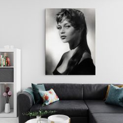 Tablou portret actrita Brigitte Bardot alb negru 1508 living 2 - Afis Poster Tablou Brigitte Bardot pentru living casa birou bucatarie livrare in 24 ore la cel mai bun pret.