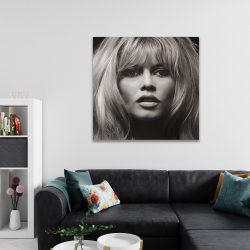 Tablou portret actrita Brigitte Bardot alb negru 1509 camera 2 - Afis Poster Brigitte Bardot actrita alb negru pentru living casa birou bucatarie livrare in 24 ore la cel mai bun pret.