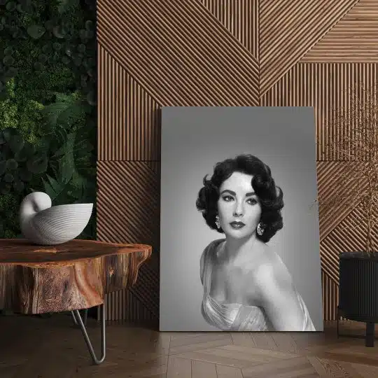 Tablou portret actrita Elizabeth Taylor alb negru 1513 living - Afis Poster Elizabeth Taylor actrita alb negru pentru living casa birou bucatarie livrare in 24 ore la cel mai bun pret.