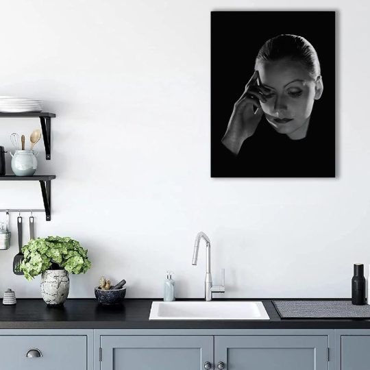 Tablou portret actrita Greta Garbo alb negru 1519 bucatarie - Afis Poster Tablou Greta Garbo actrita pentru living casa birou bucatarie livrare in 24 ore la cel mai bun pret.