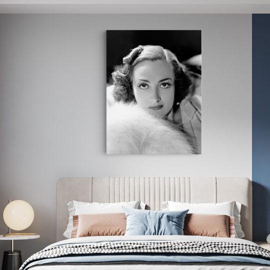 Tablou portret actrita Joan Crawford alb negru 1505 dormitor - Afis Poster tablou cu Joan Crawford actrite celebre pentru living casa birou bucatarie livrare in 24 ore la cel mai bun pret.