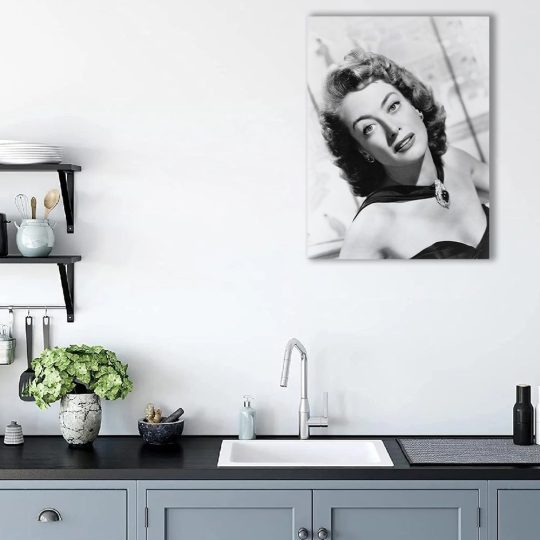 Tablou portret actrita Joan Crawford alb negru 1507 bucatarie - Afis Poster Joan Crawford actrita alb negru pentru living casa birou bucatarie livrare in 24 ore la cel mai bun pret.