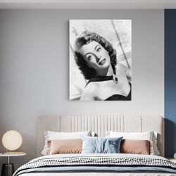 Tablou portret actrita Joan Crawford alb negru 1507 dormitor - Afis Poster Joan Crawford actrita alb negru pentru living casa birou bucatarie livrare in 24 ore la cel mai bun pret.