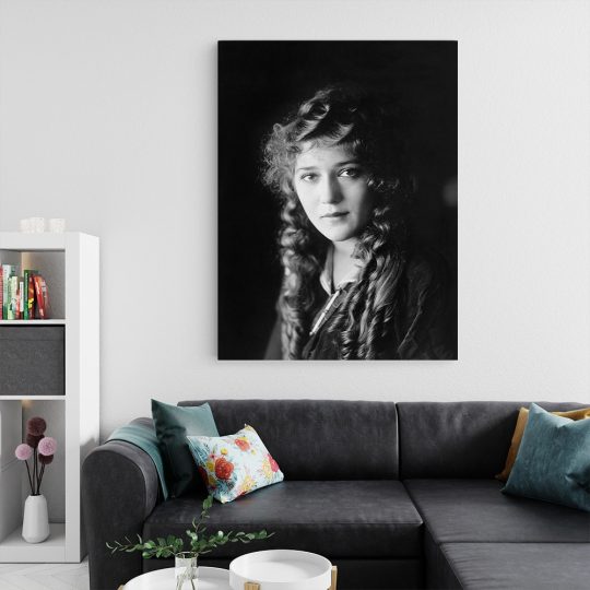 Tablou portret actrita Mary Pickford alb negru 1521 living 2 - Afis Poster Tablou Mary Pickford actrita pentru living casa birou bucatarie livrare in 24 ore la cel mai bun pret.