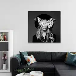 Tablou portret femeie cu flori de orhidee 4361 living