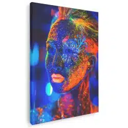 Tablou portret femeie cu machiaj fluorescent sub lumina UV 4305