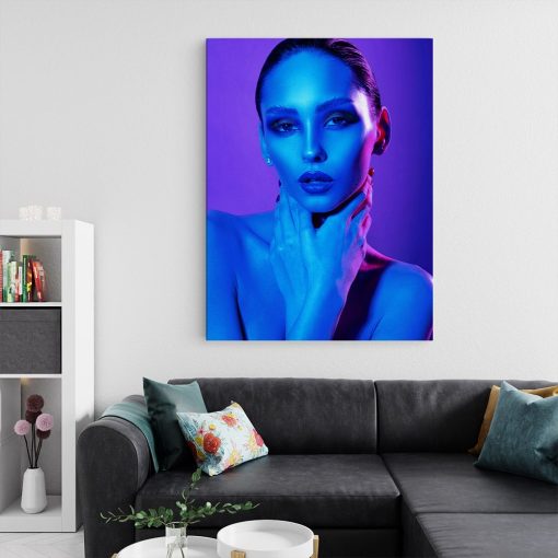 Tablou portret femeie in lumina neon 4317 living 2