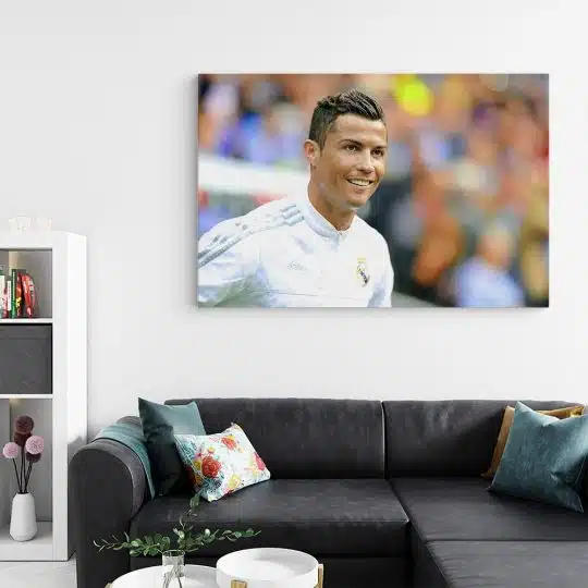 Tablou portret fotbalist Cristiano Ronaldo alb 1568 living - Afis Poster Cristiano Ronaldo fotbalist alb pentru living casa birou bucatarie livrare in 24 ore la cel mai bun pret.