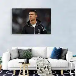 Tablou portret fotbalist Cristiano Ronaldo negru 1564 living modern - Afis Poster Tablou Cristiano Ronaldo fotbalist poster pentru living casa birou bucatarie livrare in 24 ore la cel mai bun pret.