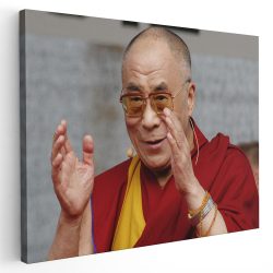 Tablou portret lider spiritual tibetan Dalai Lama rosu 1562 - Afis Poster Tablou Dalai Lama lider spiritual pentru living casa birou bucatarie livrare in 24 ore la cel mai bun pret.
