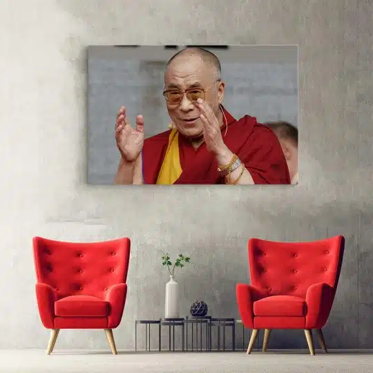 Tablou portret lider spiritual tibetan Dalai Lama rosu 1562 hol - Afis Poster Tablou Dalai Lama lider spiritual pentru living casa birou bucatarie livrare in 24 ore la cel mai bun pret.