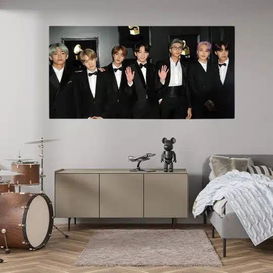 Tablou trupa de muzica BTS negru 1816 tablou modern copil - Afis Poster Tablou trupa de muzica BTS negru pentru living casa birou bucatarie livrare in 24 ore la cel mai bun pret.